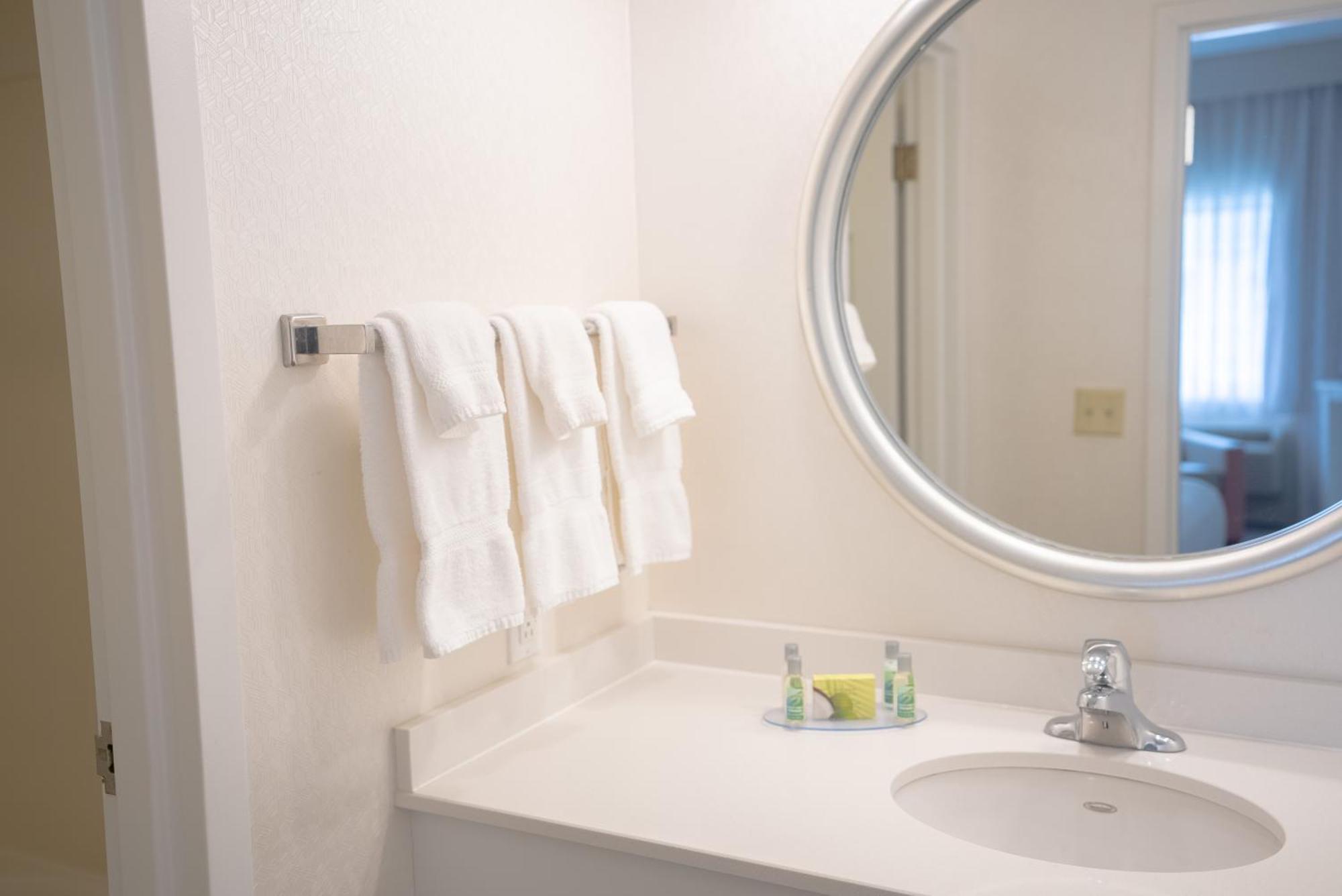Cedar Point Hotel Breakers Sandusky Quarto foto